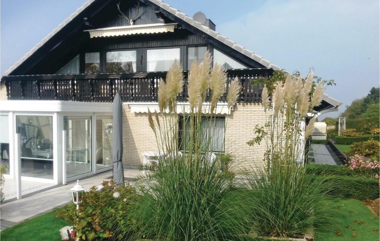 2 Bedroom Nice Apartment In Bad Pyrmont Exterior foto